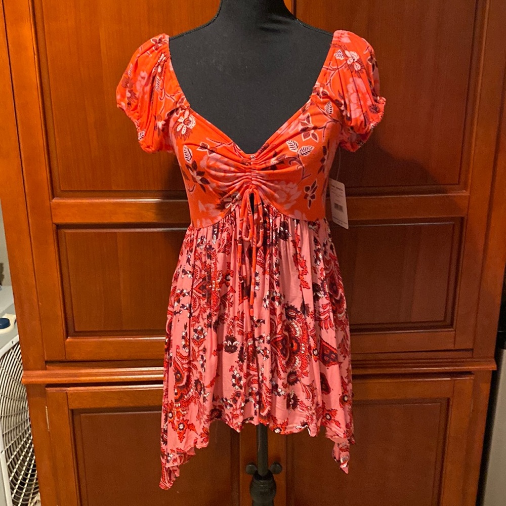 Women’s Pink Floral Ruched Empire-Waist Top